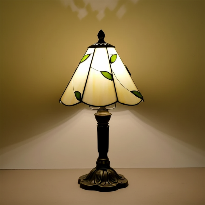 LEAFORA | RETRO GLASS LAMP IN LEAF SHAPE