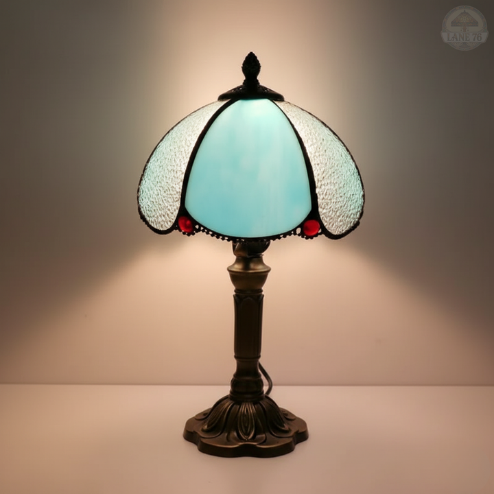 Modrý motýl | Stolní lampa ve stylu Tiffany